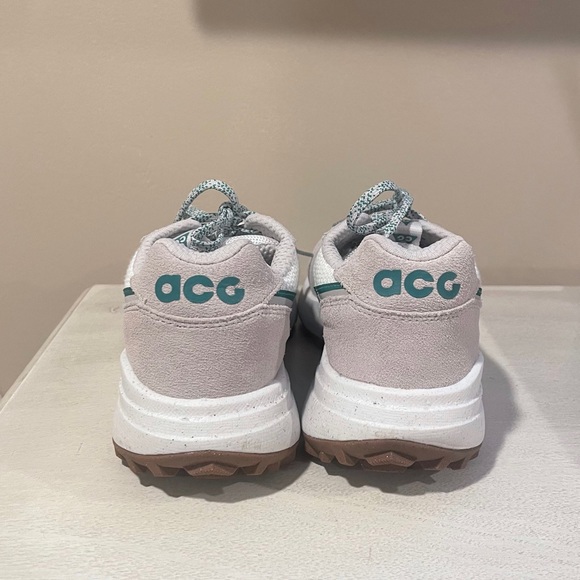 Nike ACG Lowcate 'Light Iron Ore Malachite' -Men's Size 5, Women's Size 6.5 - Picture 5 of 7